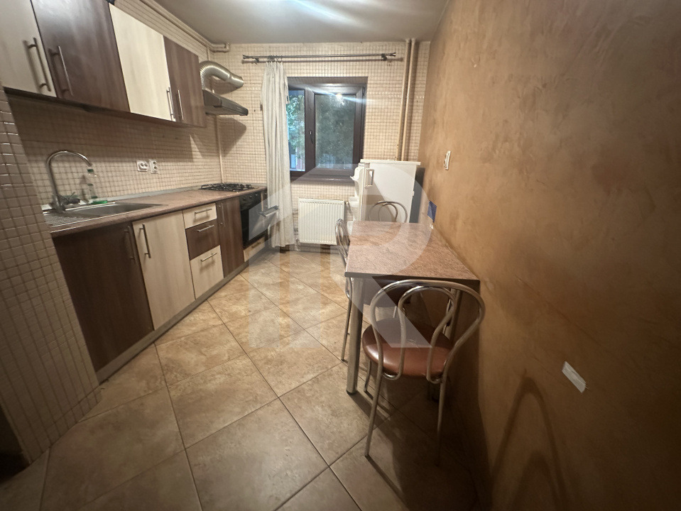 Apartament 4 camere str.Nasaud 81,21 mp