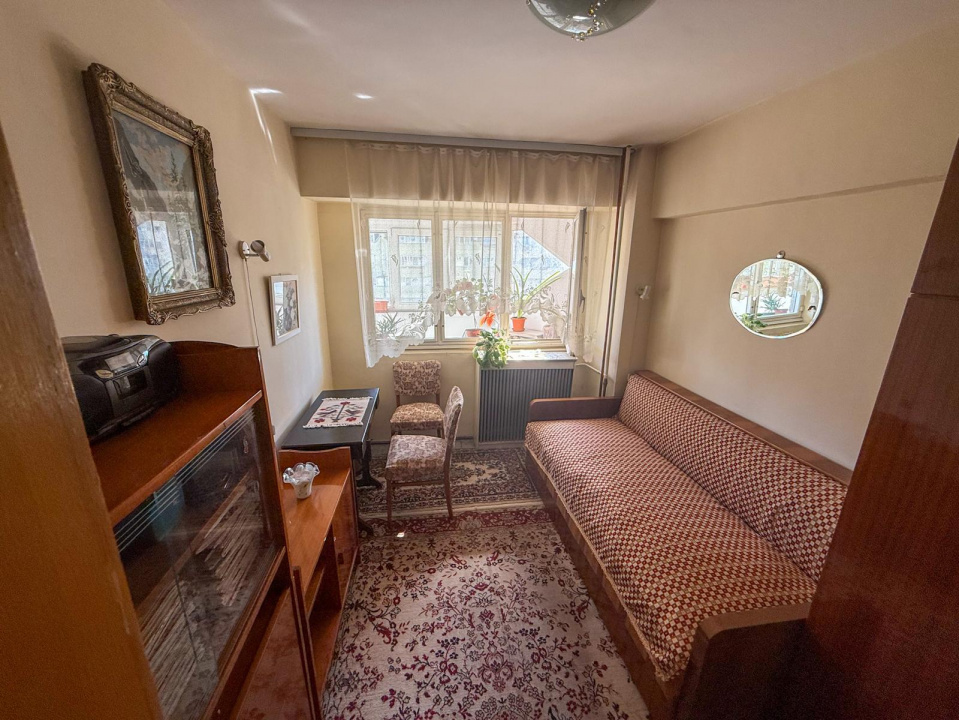 Apartament 4 Camere Piata Delfinului- Chisinau