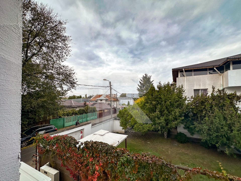 10 min. de Eroii Revolutiei, Bloc Boutique - apartament cu 3 camere