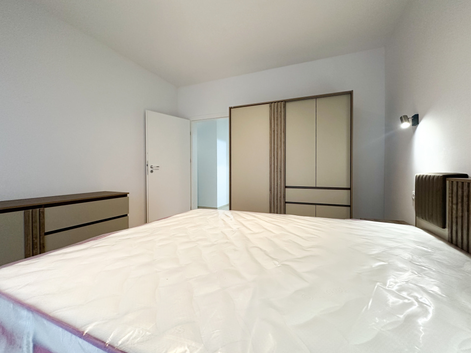 Prima închiriere: Panoramă fără obstacole, 60mp complet echipat