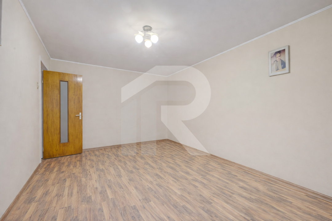 BERCENI – PIAȚA REȘIȚA – 3 CAMERE, 73 MP TOTAL, CENTRALA PROPRIE, LOC PARCARE!