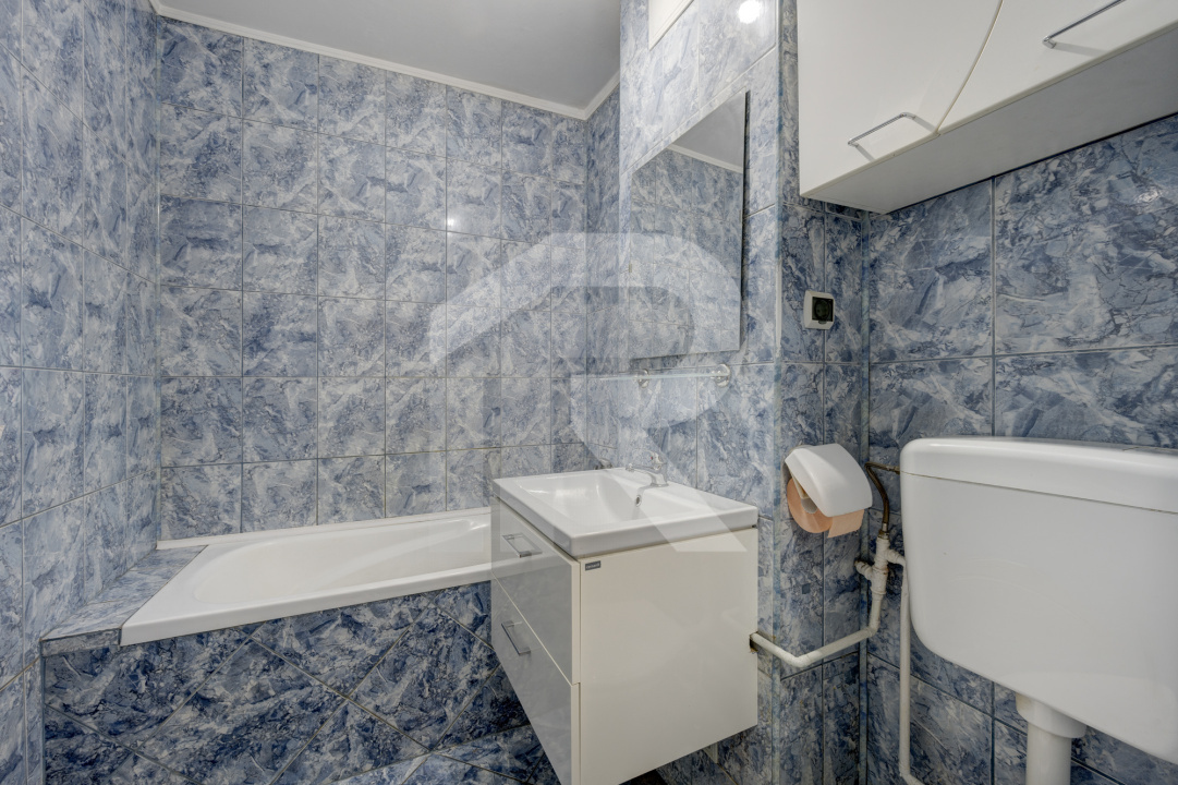 BERCENI – PIAȚA REȘIȚA – 3 CAMERE, 73 MP TOTAL, CENTRALA PROPRIE, LOC PARCARE!