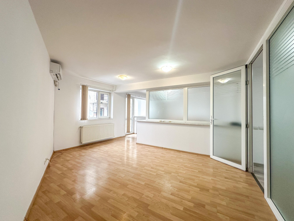 La doi pasi de Universitate - nu doar un birou ci un statut