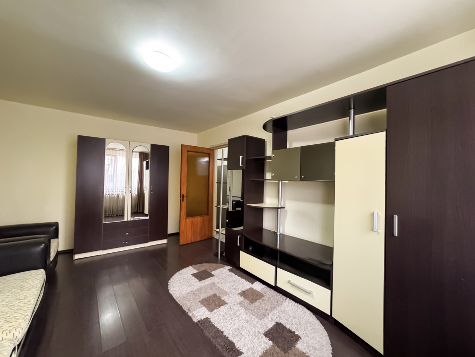 Garsonieră Decomandată 33mp. Bloc Reabilitat. Berceni, Grădiștea.